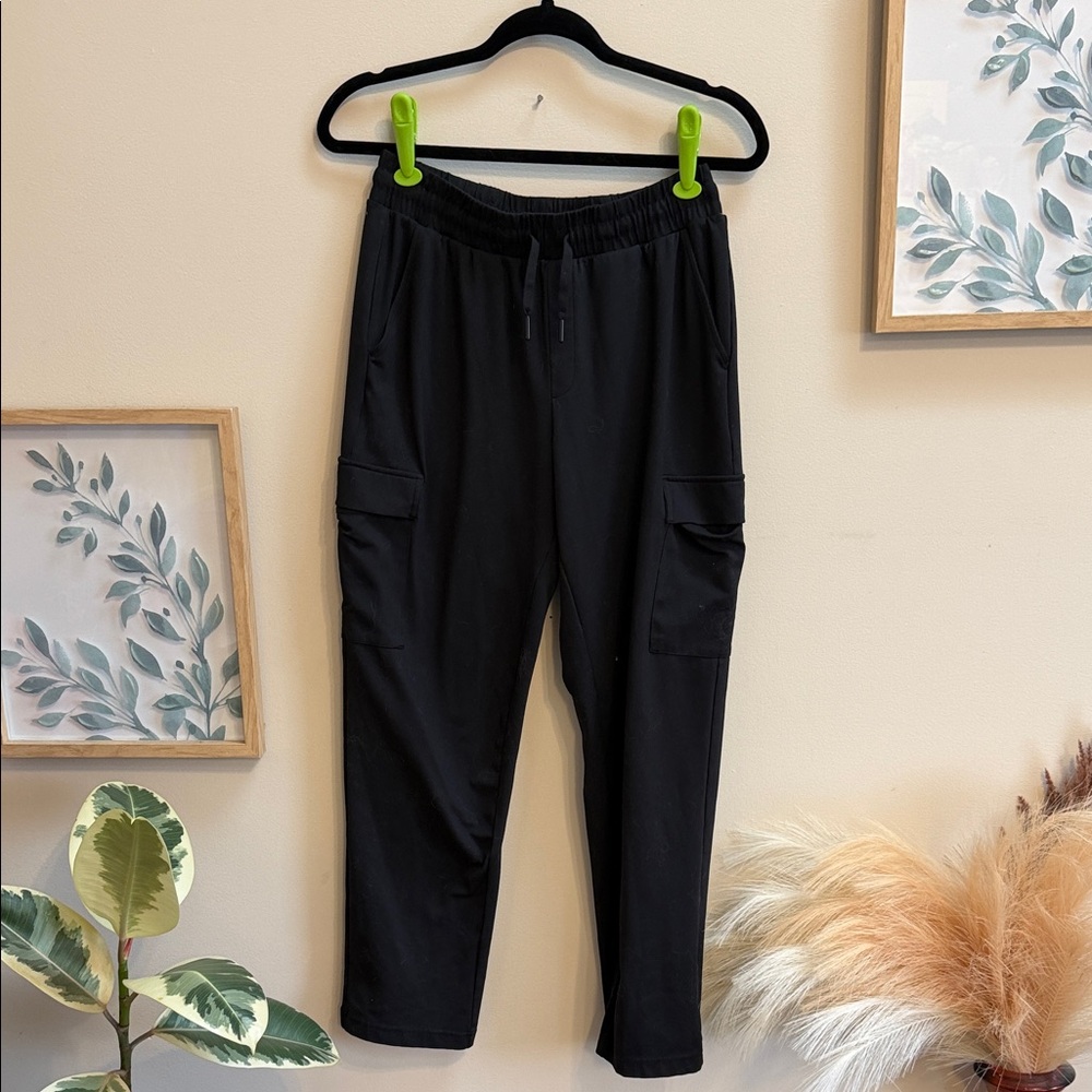 Mondetta Black Cargo Pants
